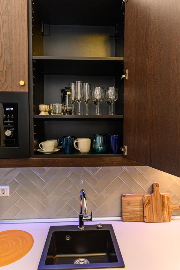 Uptown Deluxe Apartment Brasov Luaran gambar